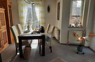 Anlageobjekt in Dr.-Kronen-Weg 10, 14641 Nauen, Solide Kapitalanlage oder Eigenheim: Gepflegte 2-Zimmer-Wohnung im Erdgeschoss mit Terrasse