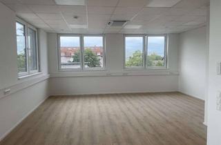 Büro zu mieten in Carl- Benz- Str. 24-26, 68723 Schwetzingen, Helle, klimatisierte Praxisfläche – ideal für Praxis, Büro oder Kurse