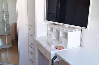 Immobilie mieten in Niederhöchstädter Straße 16, 61449 Steinbach, 1 Zimmer in einer 3 Zimmerwohnung nur für Wochenendfahrer