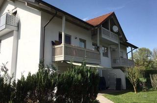Wohnung mieten in 83342 Tacherting, Gepflegte 2 Zi.-Dachgeschoss-Wohnung mit Einbauküche, 2 Balkonen und 2 Stellplätzen