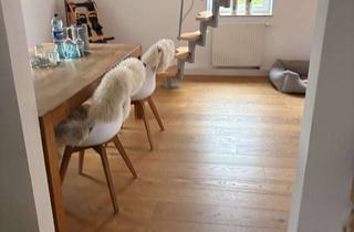 Wohnung kaufen in Württtemberg Straße 313, 70327 Rotenberg, Charmante 4 Zi Whg. mit Galerie, schönem Garten und traumhaften Blick in Stuttgart Rotenberg