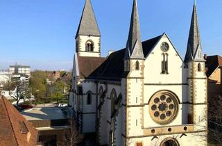 Wohnung kaufen in 76133 Weststadt, Sonnendurchflutete edel sanierte Altbauwohnung