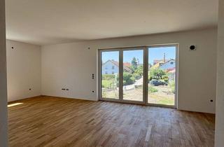 Wohnung mieten in 86879 Wiedergeltingen, Erstbezug: 3-Zimmer-Wohnung 1.OG mit Balkon und Stellplatz inkl. 11kW Wallbox (Küche optional)