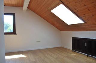 Wohnung mieten in 63069 Rosenhöhe, 2-Zimmer Dachgeschosswohnung in Offenbach-Rosenhöhe
