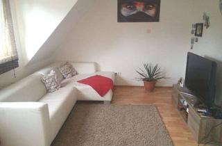 Wohnung mieten in Edmund-Weber-Straße 263, 44651 Röhlinghausen, Attraktive 2-Zimmer-Dachgeschosswohnung mit Einbauküche in ruhiger Lage von Herne-Röhlinghausen