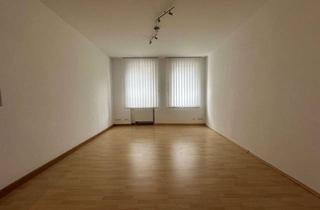 Wohnung mieten in 90762 Fürth, Wohnen oder Arbeiten – gepflegte 1 Zi-Altbauwohnung in zentraler Lage Fürths