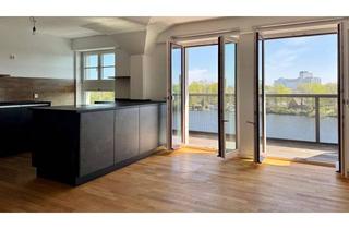 Wohnung mieten in 13585 Spandau, Wunderschöne 4-Zi.-Wohnung mit einzigartigem Blick über die Havel & Tiefgaragen-Stellplatz inkl.