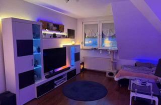 Wohnung mieten in Kempener Allee 151, 47803 Benrad-Nord, Helle 3-Zimmer Dachgeschosswohnung in Krefeld-Benrad-Nord