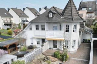 Doppelhaushälfte kaufen in 63110 Rodgau, Schlossartige Doppelhaushälfte in ausgezeichneter Lage