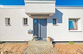 Haus kaufen in 24235 Laboe, Neuwertiger Bungalow strandnah in Laboe