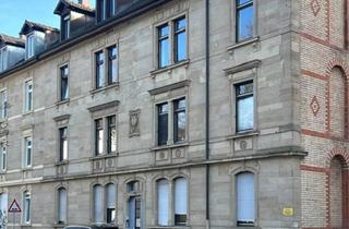 Mehrfamilienhaus kaufen in 76133 Innenstadt-West, Attraktives Mehrfamilienhaus mit 994 m² & Entwicklungspotenzial in Bestlage
