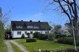 Haus kaufen in 23758 Oldenburg, Großer Garten in ruhiger Lage!