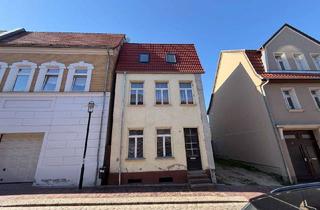 Haus kaufen in 17139 Malchin, Attraktives Projekt für Investoren in zentraler Lage Malchin