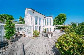 Einfamilienhaus kaufen in 89075 Ulm, Einzigartiges Wohnjuwel – Licht, Raum und Lebensqualität perfekt inszeniert!