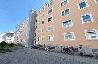 Wohnung kaufen in 83022 Rosenheim, Moderne und attraktive 4-Zimmer-Etagenwohnung mit hohem Wohnkomfort in guter Lage von Rosenheim