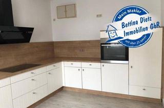 Wohnung mieten in Bangertsgasse, 64850 Schaafheim, DIETZ: 2-3 Zimmer Wohnung mit schöner Einbauküche und Holzofen in ruhiger Wohnlage!