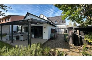 Einfamilienhaus kaufen in 53332 Bornheim, Bornheim - Modernisiertes EFH mit großem Garten - Bornheim-Rösberg