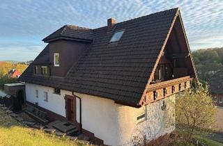 Mehrfamilienhaus kaufen in 36151 Burghaun, Burghaun - Mehrfamilienhaus mit großzügigem Garten