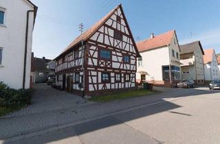 Haus kaufen in 76770 Hatzenbühl, Hatzenbühl - Historisches Juwel (1688): saniert & modern