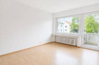 Wohnung kaufen in 31785 Hameln, Hameln - 2-Zimmer-Wohnung + DG Zimmer mit ca. 6 % Rendite, Balkon & Garten