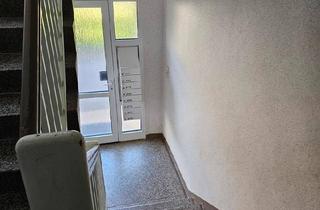 Wohnung kaufen in 08412 Werdau, Werdau - 3-Zimmer Wohung in guter Lage von Werdau zu verkaufen