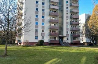 Wohnung kaufen in 30880 Laatzen, Laatzen - Geräumiges 4-Zi Domizil in Laatzen - ideal für Familien