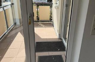 Wohnung kaufen in 65527 Niedernhausen, Niedernhausen - Von privat: Schöne 3 ZKB im Betreuten Wohnen in Niedernhausen