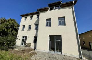 Sozialwohnungen mieten in Lindenstraße 11, 07580 Großenstein, Großenstein - WBS notwendig*! Schöne 2-Raum-Wohnung in ländlicher Lage! Renoviert!