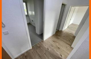 Wohnung mieten in Schulstraße 23, 07552 Gera, Gera - 4 Raum Whg. mit Balkon gesucht? Nähe von AMAZON in Gera-Langenberg!
