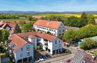 Wohnung kaufen in 61184 Karben, Karben - Exklusive Eigentumswohnung mit Taunusblick - Wohnen am Schloss