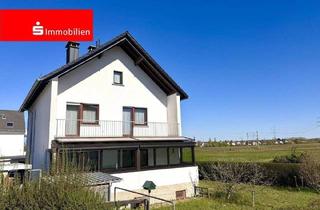 Einfamilienhaus kaufen in 63110 Rodgau, Rodgau - Freistehendes EFH - Ausbaureserve - Garage - 2 Stellplätze - Feldrandlage! - Jügesheim