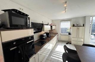 Wohnung kaufen in 44309 Dortmund, Dortmund - Stadtteil Brackel: 3,5-Zimmer-ETW im EG mit Terrasse & Einzelgarage. Einbauküche auf Wunsch.