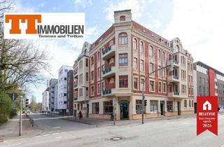 Wohnung kaufen in 26384 Heppens, TT bietet an: Stilvolle und renovierte Altbauwohnung im denkmalgeschützten Gründerzeithaus z