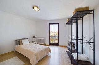 Wohnung kaufen in 85551 Kirchheim, Attraktive 3-Zimmer-Wohnung mit Süd-West-Balkon in begehrter Lage