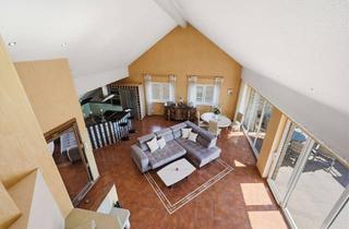Wohnung kaufen in 50129 Bergheim, ++ Außergewöhnliche Wohnung im Maisonette-Stil mit Dachterrasse auf der Glessener Höhe! ++