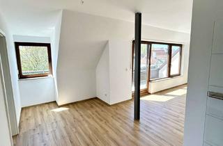 Wohnung mieten in Bohnenstraße 29, 90765 Ronhof, Erstbezug nach Sanierung: 3,5-Zimmer Dachgeschosswohnung in Ronhof / Kronach