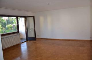 Wohnung mieten in 63743 Schweinheim, Helle 3-Zimmer-Wohnung mit Balkon und EBK in Aschaffenburg