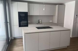 Wohnung mieten in Nürnberger Str. 37, 90513 Zirndorf, Attraktive 3,5-Zimmer Wohnung mit hochwertiger Einbauküche und Balkon im 1. OG in Zirndorf
