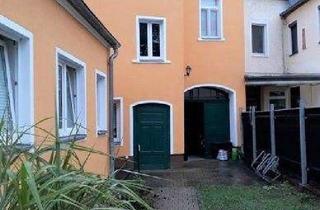 Wohnung mieten in 04523 Pegau, Attraktive 4-Zimmer-Wohnung mit Tageslichtbad in Pegau!