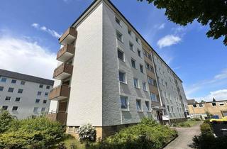 Wohnung mieten in 25436 Uetersen, Frisch renovierte 2 Zimmer-Wohnung mit Loggia in zentraler Lage