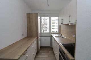 Wohnung mieten in Tschaikowskistraße 103, 09599 Freiberg, Vorsicht heiße Töpfe…2-RW mit Einbauküche & Wanne !!!