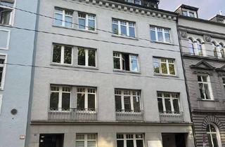 Wohnung mieten in Stockkampstraße 12, 40477 Pempelfort, 1-Zimmer-Altbauapartment 30qm in zentraler Lage von Pempelfort