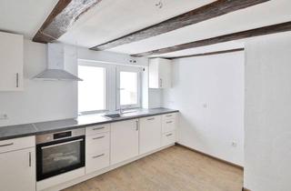 Wohnung mieten in 75038 Oberderdingen, Stilvoll modernisierte Wohnung mit Einbauküche & Stellplatz im historischen Baudenkmal