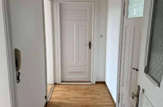 Wohnung mieten in Neue Str. 60, 27576 Lehe, Renovierte 3 Zimmer-Wohnung zu vermieten