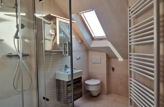 Wohnung mieten in Nördliche Hauptstraße 87, 69469 Weinheim, Ökologisch sanierte 3-Zi.-Dachgeschosswohnung mit ausgebauten Spitzboden in Weinheim Nord