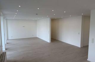 Wohnung mieten in Klosterstraße 56a, 40211 Stadtmitte, Erstbezug! Moderne 3-Zimmer-Neubauwohnung im Herzen von Düsseldorf