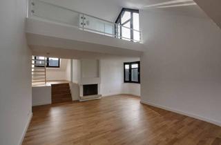Wohnung mieten in Am Flehkamp 20, 40667 Meerbusch, Top 4-Zimmer Maisonette-Wohnung mit Parkett, Kamin und EBK