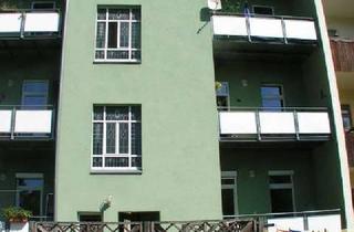 Wohnung mieten in 08412 Werdau, Werdau-Süd, gemütliche DG-Whg. mit Süd-Balkon, Wanne UND Dusche, mgl. Küchenmöbel