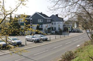 Gewerbeimmobilie kaufen in Wermelskirchener Str. 22-24, 42659 Burg, Hotel mit Gastronomiebetrieb in historischer Lage bei Schloss Burg (Solingen-Burg)