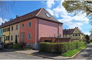 Haus kaufen in Otto-Braun-Straße 56, 99423 Nordvorstadt, Reihenendhaus mit 6 Zimmern, Küche, Bad, Terrasse, Garage und Garten in Weimar